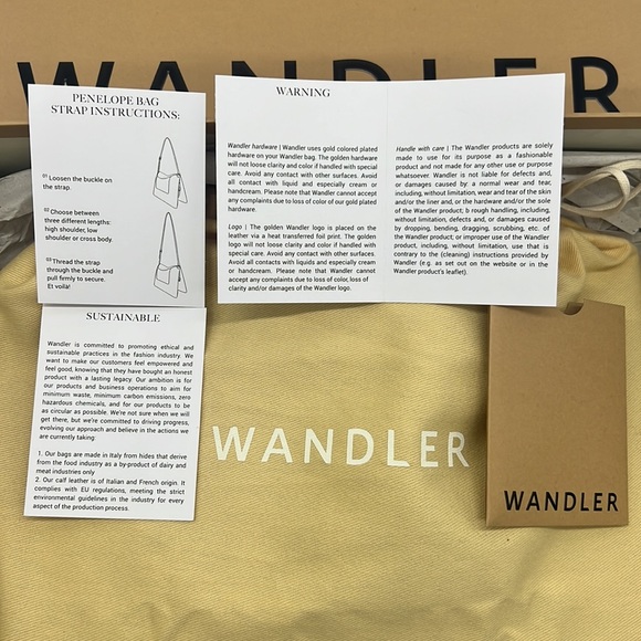 Wandler Penelope Leather Shoulder Bag Deep Olive - Picture 14 of 16